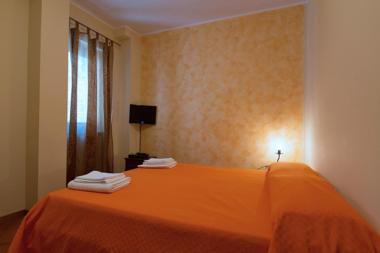 Turismo Rurale Il Sole Villa Sant'Angelo di Brolo Стая снимка
