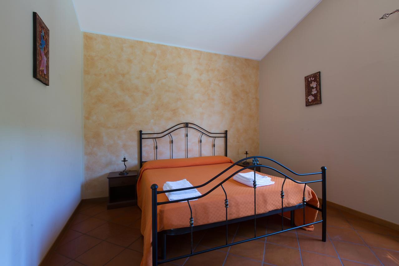 Turismo Rurale Il Sole Villa Sant'Angelo di Brolo Екстериор снимка